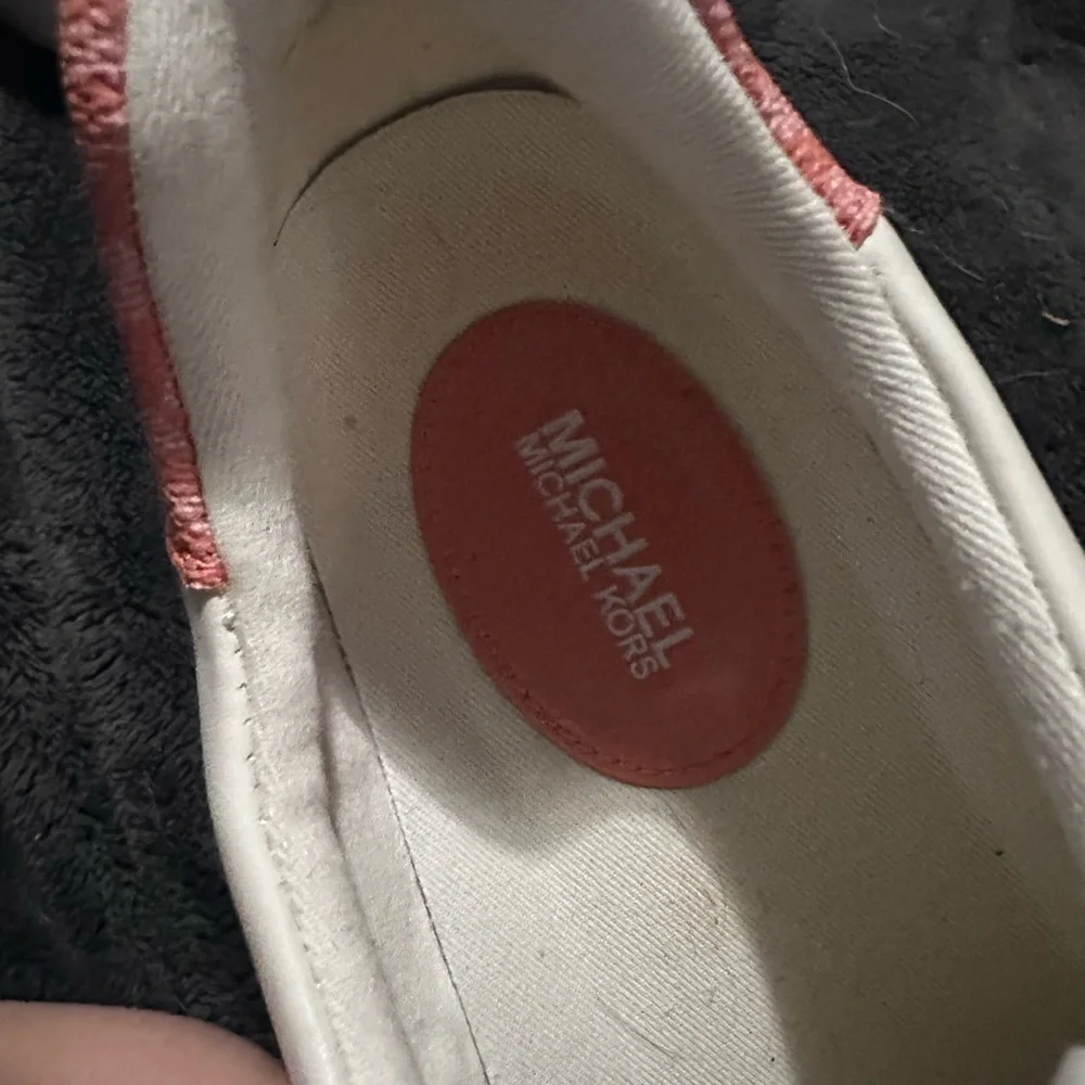 Michael Kors Poppy Leather and Logo Stripe Sneaker - Picture 5 of 5